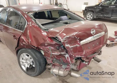 2010 Nissan Altima 2.5 S z USA, uszkodzony, nr VIN 1N4AL2AP1AN419973